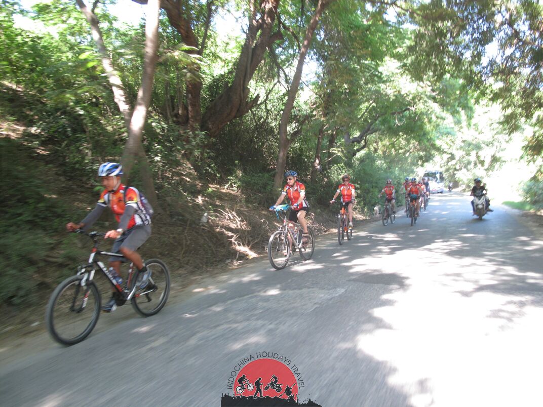 14 days Hanoi Challenge Cycle To Luang Prabang