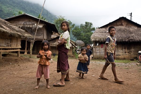 4 Days Luang Prabang Trekking To Waterfall, Kayak, Caves, Homestays, Boat Rides