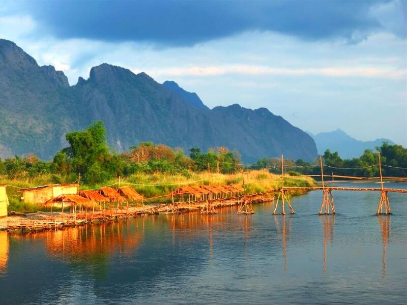 3 Days Vang Vieng Trekking Tour